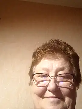 Katherine735 online show from April 19, 2026, 8:44 pm