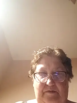 Katherine735 online show from June 4, 2026, 9:54 pm