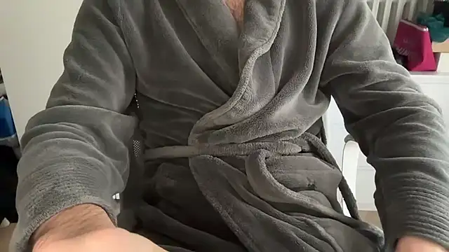 matrixx 9 online show from December 3, 2025, 10:02 am