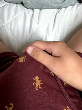 haruki 18old online show from October 25, 2025, 3:14 am