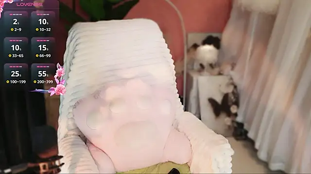 feifei1 L online show from April 22, 2026, 8:06 am