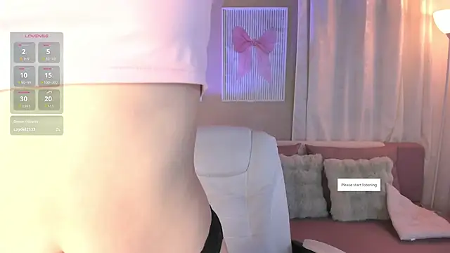 Snapshot of MarianaaDooll chatting on February 5, 2026, 12:10 pm MarianaaDooll online show from February 5, 2026, 12:10 pm