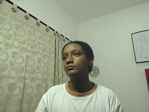 millysweetass online show from October 22, 2025, 2:17 pm