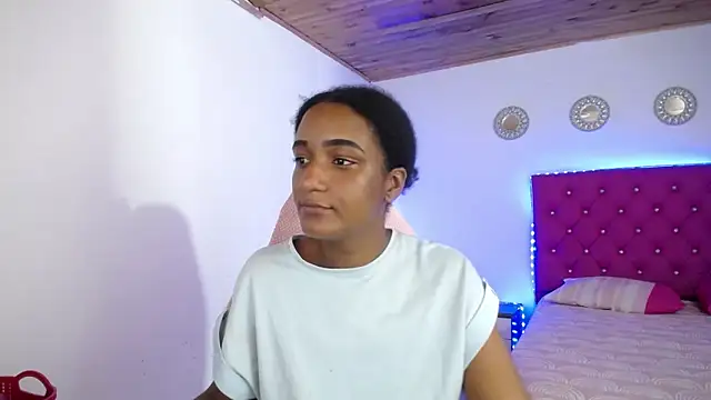 millysweetass online show from November 25, 2025, 9:15 pm