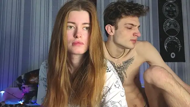 EmiliaCouple online show from April 21, 2026, 12:22 pm