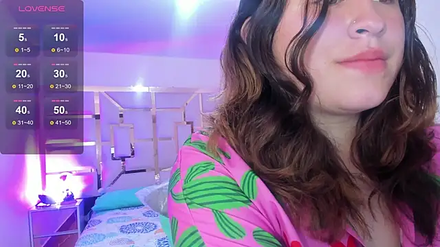 azul vera online show from October 11, 2025, 1:53 pm