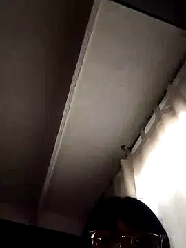 angie rousse  online show from November 4, 2025, 1:43 pm