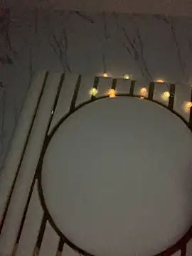 Candy Brown69 online show from October 25, 2025, 12:02 pm