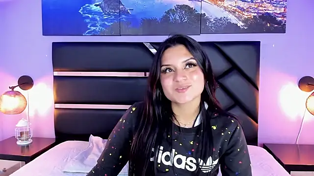 GAbrielaBotero online show from March 6, 2026, 8:27 pm