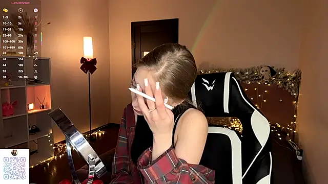 EvaPeace online show from January 10, 2026, 7:15 pm