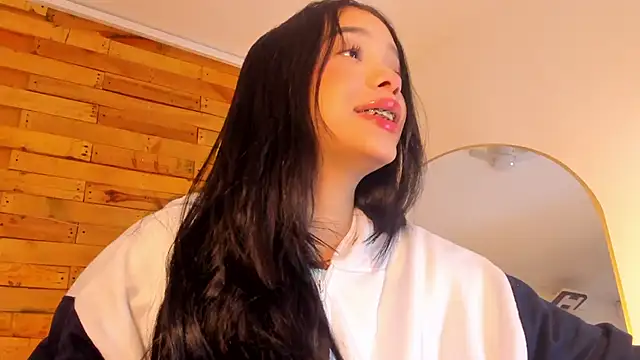 miss brenda  online show from November 30, 2025, 10:52 am