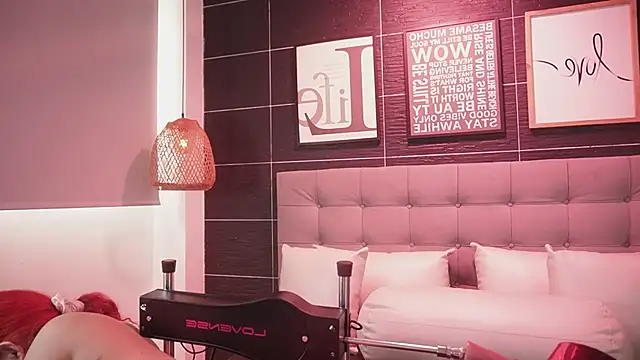 Thalia Karlson online show from February 20, 2026, 1:33 pm