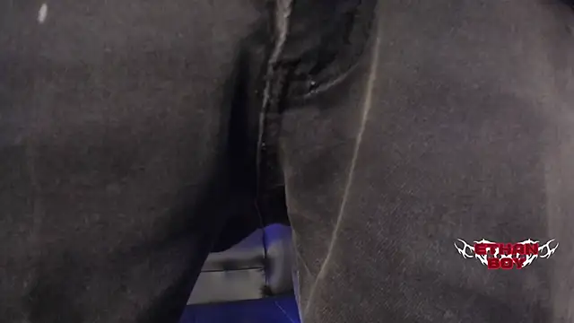 Ethan Boy  online show from February 14, 2026, 8:27 pm