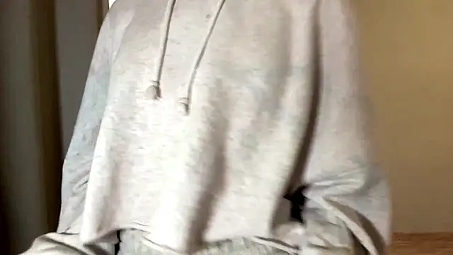  petaI online show from March 3, 2026, 7:25 am