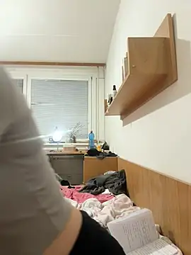 Snapshot of JudithCarly chatting on February 19, 2026, 9:33 pm JudithCarly online show from February 19, 2026, 9:33 pm