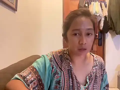 Snapshot of magandangpilipina chatting on July 4, 2026, 11:00 pm magandangpilipina online show from July 4, 2026, 11:00 pm