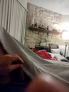 shyguy8569 online show from November 28, 2025, 4:15 am