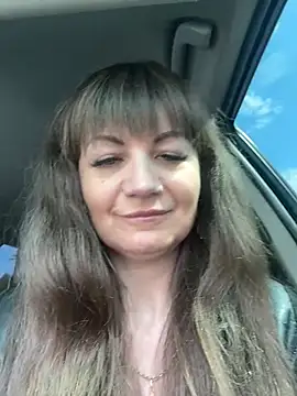 Butterfly8385 online show from April 19, 2026, 9:30 am