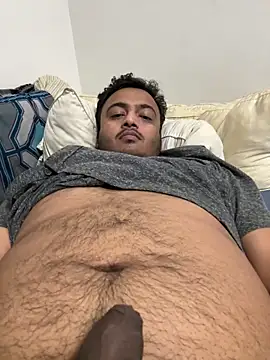 indianguysolo online show from November 5, 2025, 9:42 am