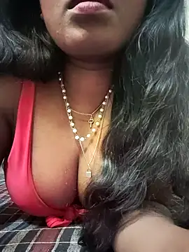 Lovely Payal online show from December 4, 2025, 2:04 pm