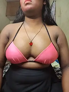 Snapshot of Lovely_Payal chatting on May 11, 2026, 8:20 am Lovely Payal online show from May 11, 2026, 8:20 am