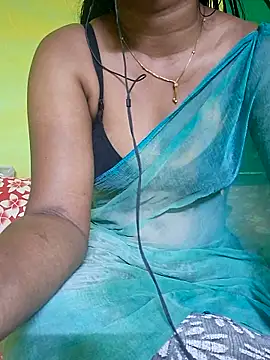 Snapshot of tamil_kanaka chatting on May 18, 2026, 8:42 am tamil kanaka online show from May 18, 2026, 8:42 am
