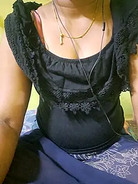 Snapshot of tamil_kanaka chatting on July 18, 2026, 10:46 pm tamil kanaka online show from July 18, 2026, 10:46 pm
