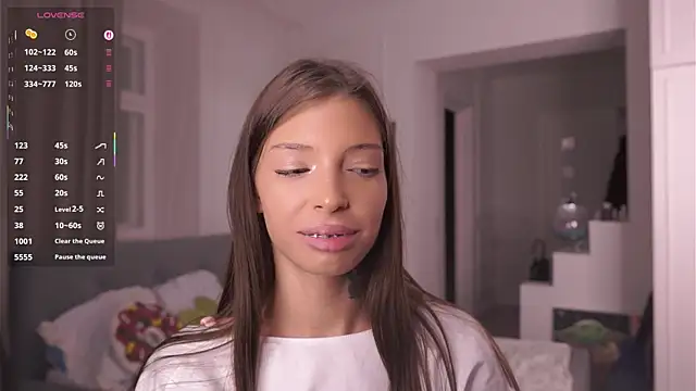 LoisKeedah online show from December 13, 2025, 7:53 pm