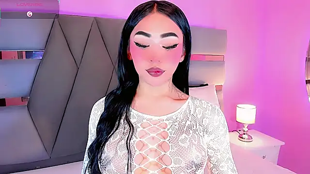 KIISHANNY online show from April 18, 2026, 9:15 pm