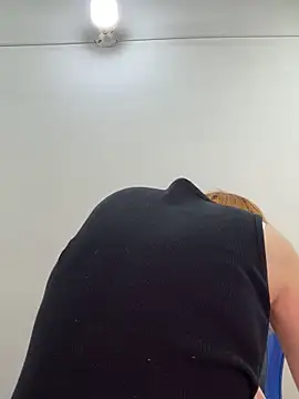 Adeline 1 online show from November 27, 2025, 2:35 am