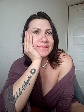 Ambika beauty online show from April 2, 2026, 7:17 am