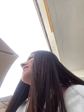 ElectraPink  online show from February 9, 2026, 1:26 pm