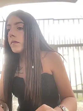 ElectraPink  online show from March 7, 2026, 1:41 pm