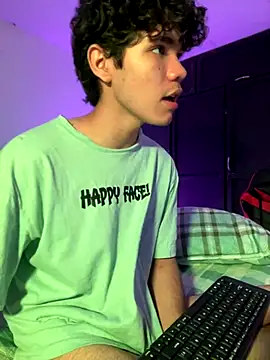 Snapshot of Im_Camii chatting on October 31, 2025, 5:25 pm Im Camii online show from October 31, 2025, 5:25 pm