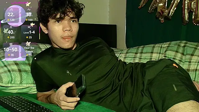 Snapshot of Im_Camii chatting on November 6, 2025, 6:20 pm Im Camii online show from November 6, 2025, 6:20 pm