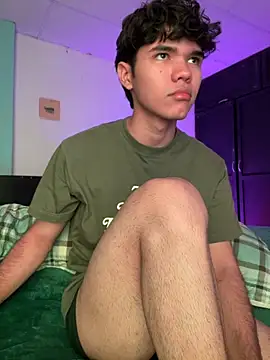 Snapshot of Im_Camii chatting on December 3, 2025, 6:06 pm Im Camii online show from December 3, 2025, 6:06 pm