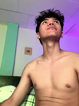 Snapshot of Im_Camii chatting on January 12, 2026, 10:04 pm Im Camii online show from January 12, 2026, 10:04 pm