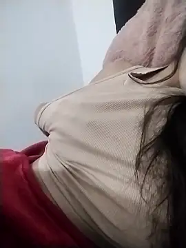 Thaila-Aurora online show from October 28, 2025, 2:15 am