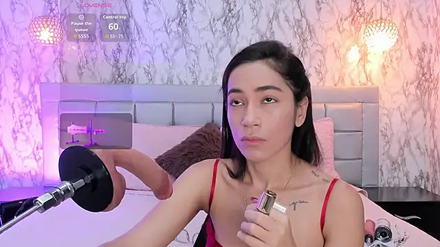 GabbiePrice online show from April 24, 2026, 10:28 am