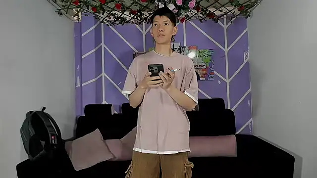 heyy noah11 online show from February 20, 2026, 1:33 pm