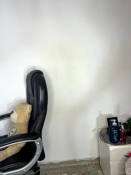  Isabella 1 online show from November 30, 2025, 2:37 am