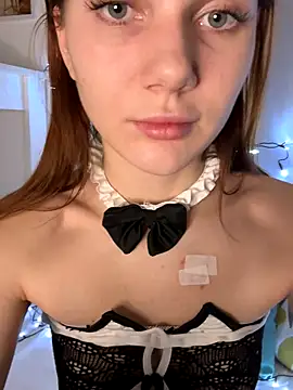 MargoViento online show from November 23, 2025, 2:22 am