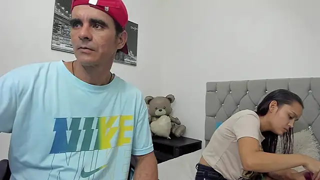 Sofi And Santy online show from February 19, 2026, 12:39 am