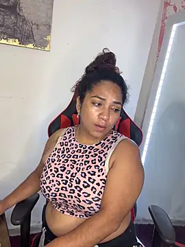  Lissa 01 online show from October 13, 2025, 2:33 am