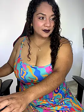  Lissa 01 online show from November 28, 2025, 2:36 am