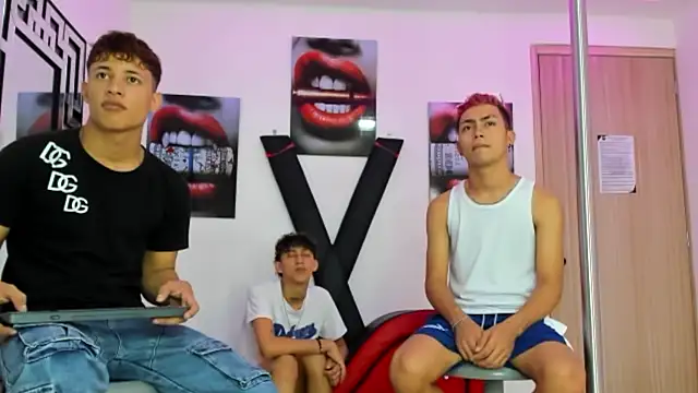 EMPIRE BOYS1 online show from October 18, 2025, 7:25 pm