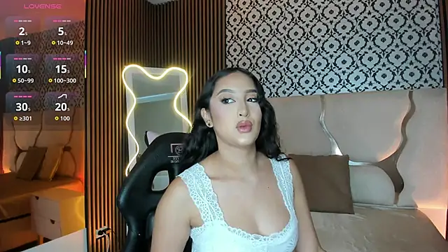 BEELLA TAY1 online show from January 15, 2026, 7:50 pm