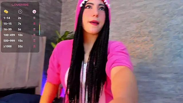 odett rivas  online show from October 29, 2025, 1:52 am