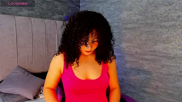 odett rivas  online show from November 11, 2025, 1:55 pm