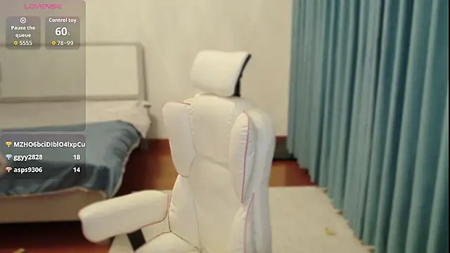 yiyi 3523 online show from March 21, 2026, 3:04 pm